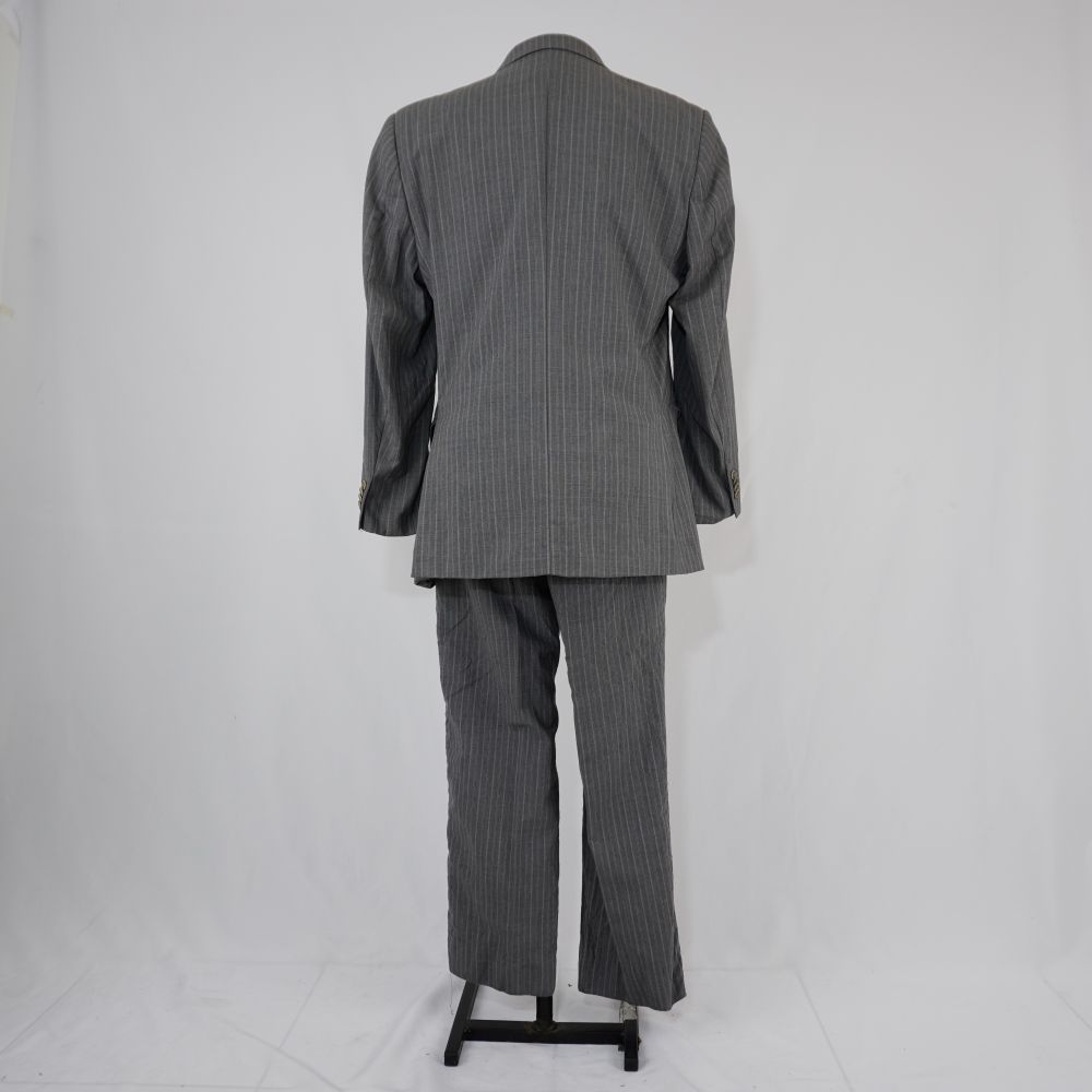 Figurino completo costas