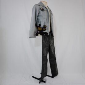 Figurino completo lateral