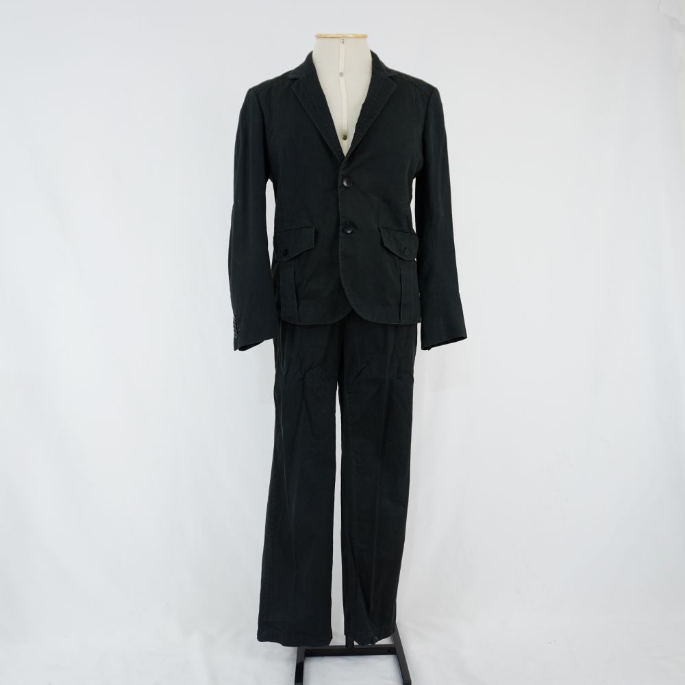 Figurino completo frente