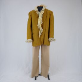 Figurino completo frente